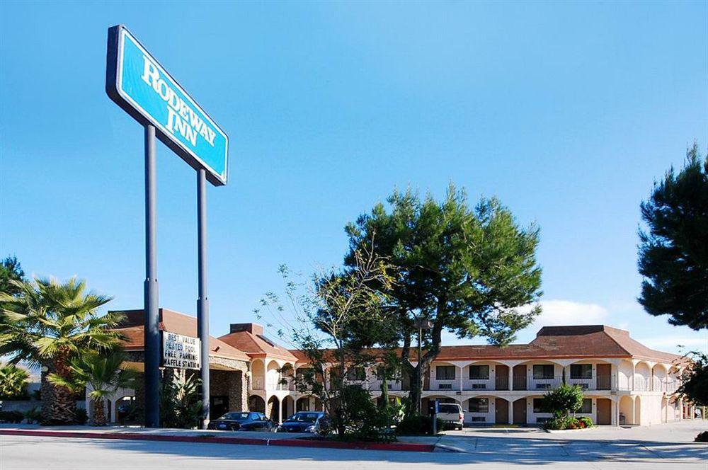 Rodeway Inn Magic Mountain Area Castaic Exterior photo